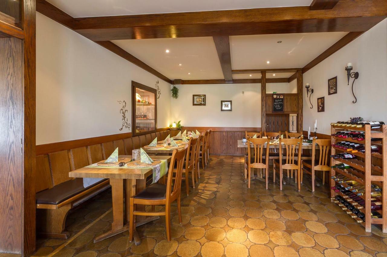 Pension Grune Au Hasselroth Extérieur photo